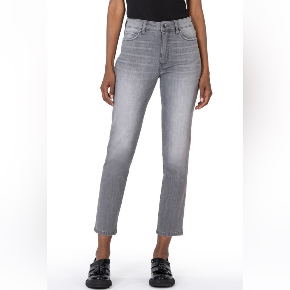 NWOT Rachael High Rise Fab Ab Mom Raw Hem | grey straight leg denim
